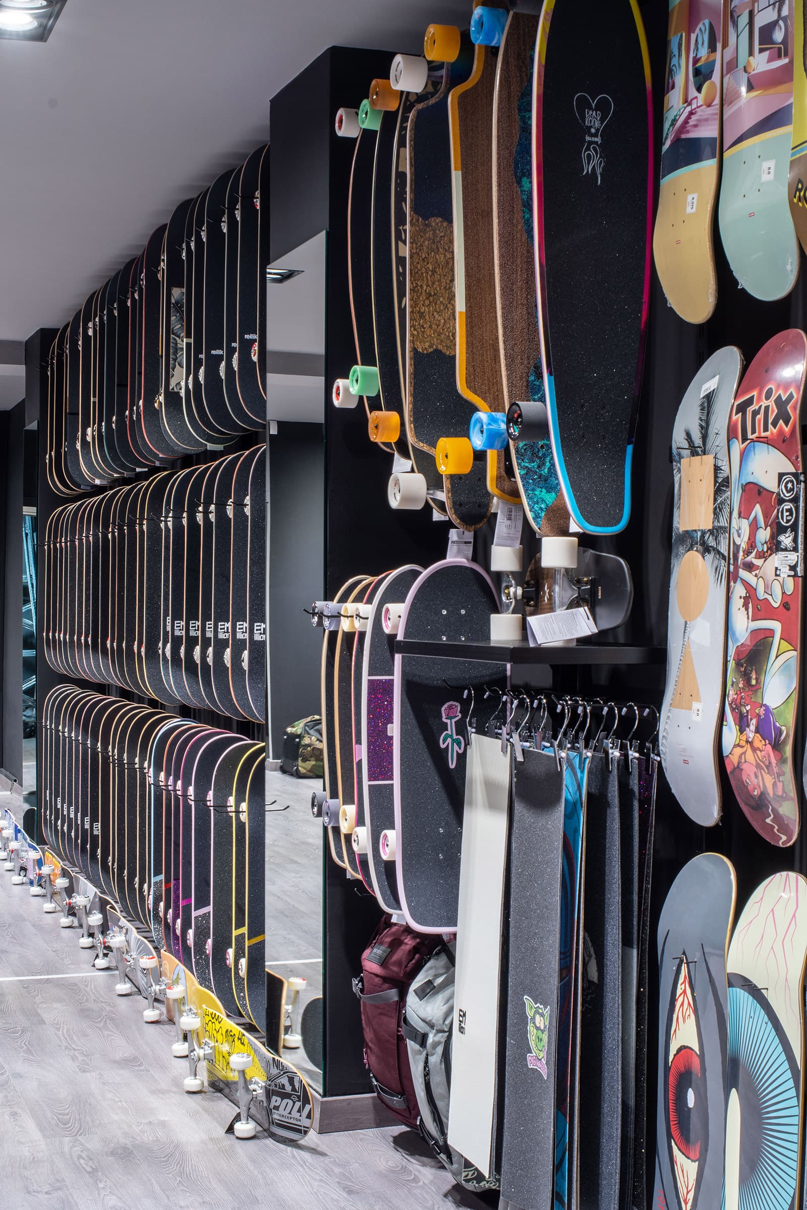 Skateshop-Glyfada-Photo-09 Εξαρτήματα κρέμασης σε skateshop